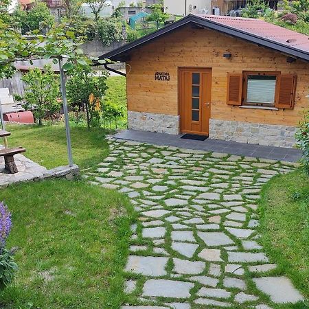 Apartma Mataj โคบาริด ภายนอก รูปภาพ